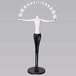 Торшер черно-белая статуэтка Девушка Girl Carries Light Balls варинант исполнения - 4 | Loft Concept в Орле