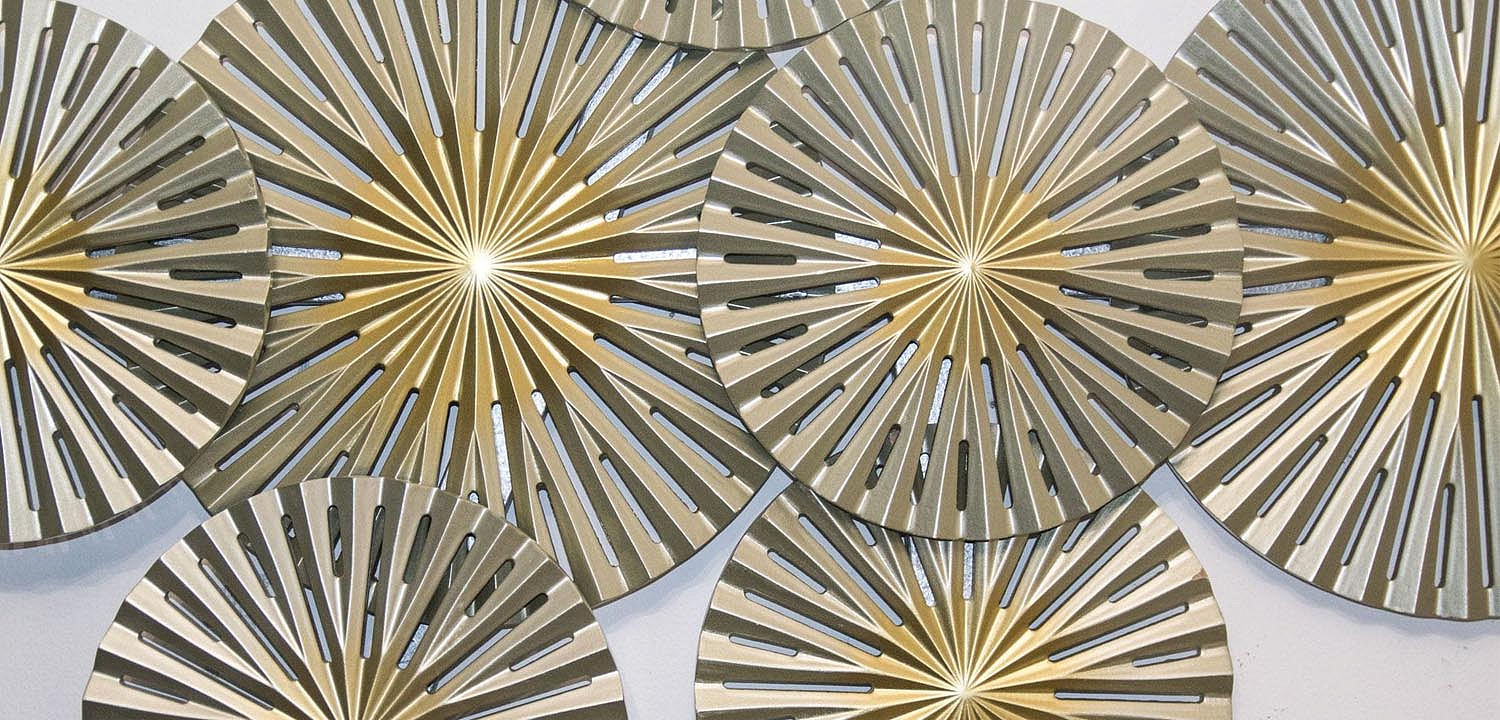 Арт-объект Apollo Gold and Silver Wall Plaque Disc gap 11 Арт-объект Apollo Gold and Silver Wall Plaque Disc gap 11 - Loft-Concept в Орле