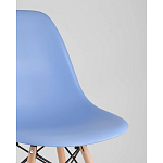 Пластиковый стул на ножках из массива бука Eames Blue варинант исполнения - 2 | Loft Concept в Орле