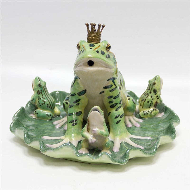 Статуэтка Princess Frog Зеленый Бронза Статуэтка Princess Frog Зеленый Бронза в Орле | Loft Concept