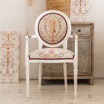 Полукресло из массива бука бежевое с растительным орнаментом Raffael Angel Beige Chair варинант исполнения - 9 | Loft Concept в Орле