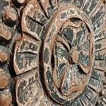 Индийский шкаф с орнаментом резьба из дерева Indian Antique Furniture  варинант исполнения - 4 | Loft Concept в Орле