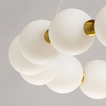 Люстра круглая с матовыми белыми шарами PEARLS Suspension варинант исполнения - 10 | Loft Concept в Орле