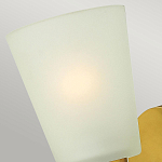 Бра с белым матовым стеклянным плафоном и тремя декоративными шарами Hinkley варинант исполнения - 9 | Loft Concept в Орле