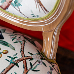 Стул из массива бука бежевый с изображением птиц и цветов Beige Green Chinoiserie Peach Garden Chair варинант исполнения - 4 | Loft Concept в Орле