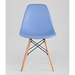 Пластиковый стул на ножках из массива бука Eames Blue варинант исполнения - 4 | Loft Concept в Орле