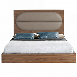 Кровать двуспальная с высоким изголовьем из дерева и подушек из экокожи Modern Look варинант исполнения - 3 | Loft Concept в Орле