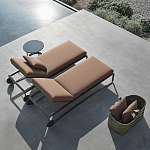 Шезлонг на металлическом каркасе с регулируемой спинкой GUELL Sunbed варинант исполнения - 2 | Loft Concept в Орле