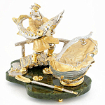 Икорница с ложкой с декором "Дед с осетром" с гравировкой на подставке из натурального камня Нефрит Decorative Cavair Dishes варинант исполнения - 1 | Loft Concept в Орле