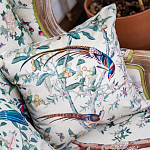 Подушка декоративная с изображением птицы в саду Beige Chinoiserie Birds in the Garden Cushion варинант исполнения - 2 | Loft Concept в Орле