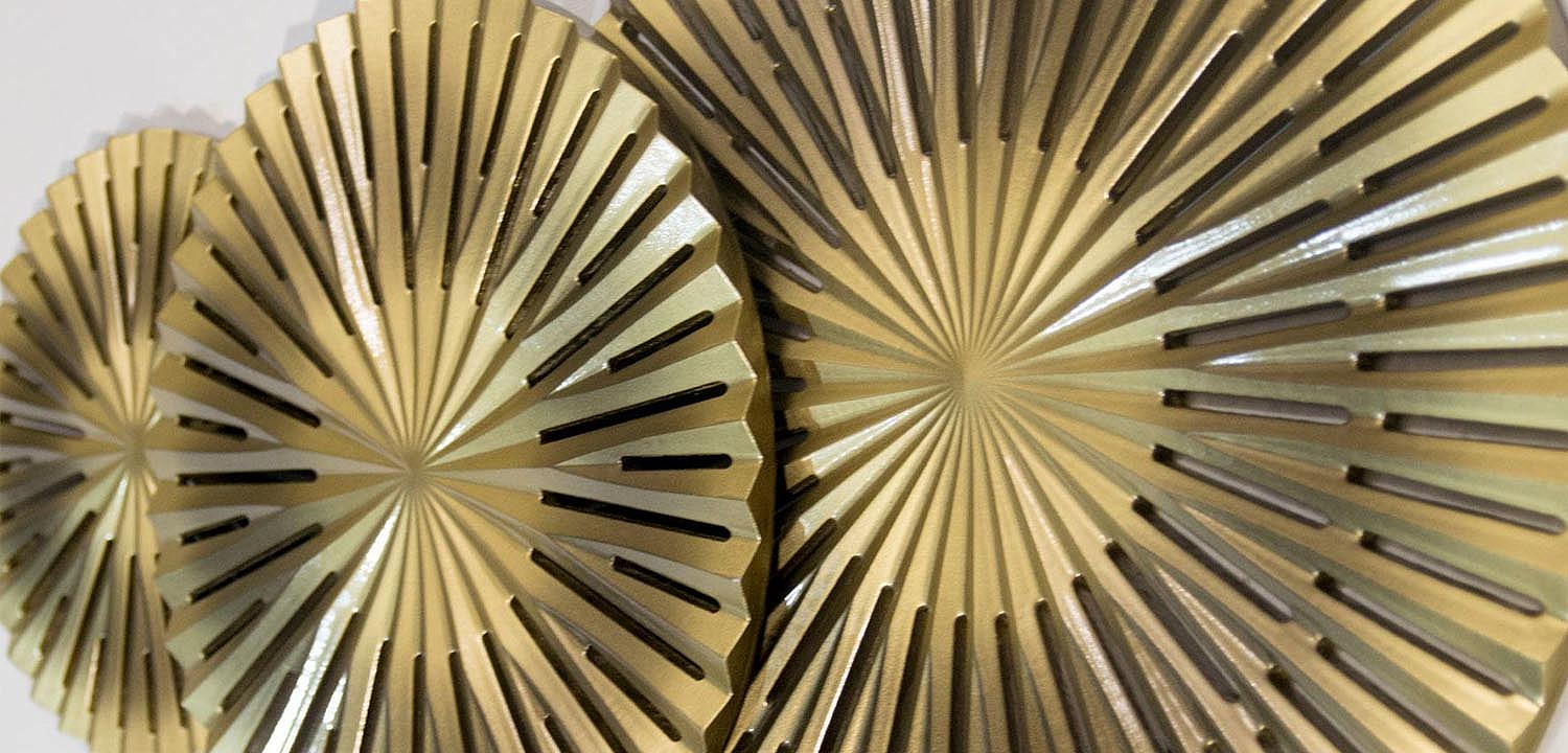 Арт-объект Apollo Brown and Gold Wall Plaque Disc gap 3 Арт-объект Apollo Brown and Gold Wall Plaque Disc gap 3 - Loft-Concept в Орле