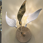 Бра с декоративными белыми и золотыми листьями на текстурном основании Wintery flovers варинант исполнения - 4 | Loft Concept в Орле