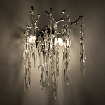 Бра цвета хром с ветвями и прозрачными стеклянными подвесками в виде вытянутых спиральных капель Droplet Chandelier варинант исполнения - 2 | Loft Concept в Орле