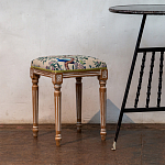 Банкетка одноместная из массива бука с цветочным принтом Beige Chinoiserie Garden Banquette варинант исполнения - 3 | Loft Concept в Орле