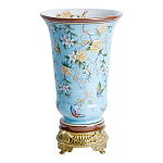 Ваза из голубого фарфора с бронзовыми элементами Blue Garden варинант исполнения - 1 | Loft Concept в Орле
