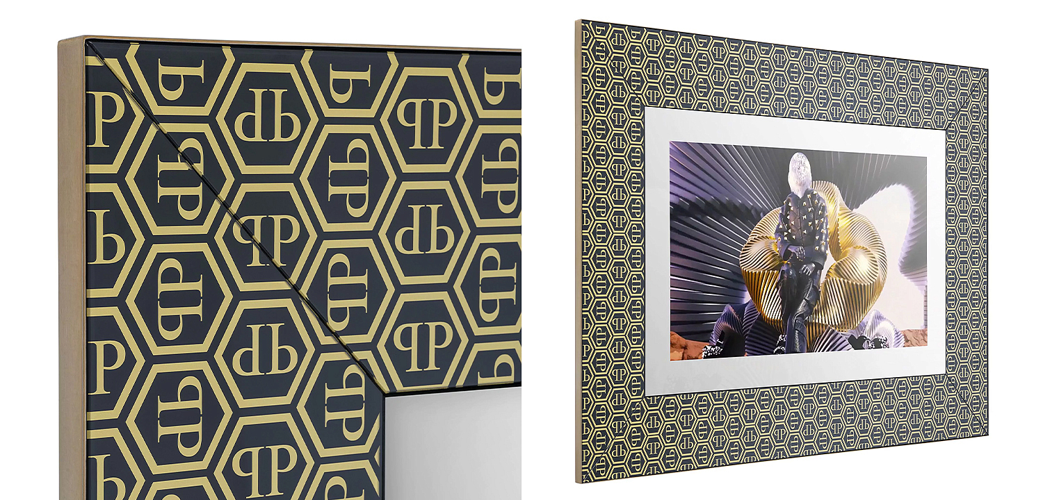 Экран Philipp Plein PP GLASS NFT M 32 дюйма Экран Philipp Plein PP GLASS NFT M 32 дюйма - Loft-Concept в Орле