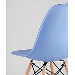 Пластиковый стул на ножках из массива бука Eames Blue варинант исполнения - 3 | Loft Concept в Орле