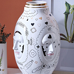 Ваза с декоративными лицами и графическими элементами в виде сердец и символов Faces of Imagination варинант исполнения - 4 | Loft Concept в Орле