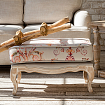 Мягкая банкетка из массива бука серая с растительным орнаментом Raffael Grey Floral Banquette варинант исполнения - 6 | Loft Concept в Орле