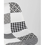 Пластиковый стул на ножках из массива бука Eames Черно-Белый Пэчворк варинант исполнения - 2 | Loft Concept в Орле