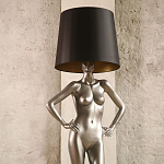 Лампа MANNEQUIN LAMP с абажуром руки на талии варинант исполнения - 4 | Loft Concept в Орле