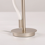 Настольная лампа белым изогнутым плафоном на круглой подставке Luke Lampco Tracer Lamp варинант исполнения - 11 | Loft Concept в Орле