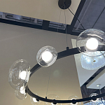 Люстра подвесная круглая с 12-ю прозрачными куполообразными плафонами и черным металлическим основанием Flos Wireline Lighting варинант исполнения - 6 | Loft Concept в Орле