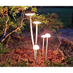 Уличный светильник с пятью матовыми плафонами в форме грибов на высоких изогнутых ножках Mushroom Shape варинант исполнения - 2 | Loft Concept в Орле