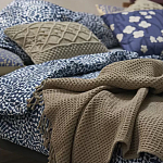 Постельное белье темно-синего цвета с рисунком Blossom Essence Sophie варинант исполнения - 5 | Loft Concept в Орле