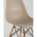Пластиковый стул на ножках из массива бука Eames Beige варинант исполнения - 2 | Loft Concept в Орле