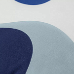 Подушка декоративная хлопковая синего цвета с абстрактным принтом Elysian Flow Azure варинант исполнения - 3 | Loft Concept в Орле