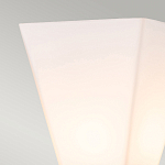 Бра для ванных комнат с матовым черным основанием и белым стеклянным плафоном трапециевидной формы Elstead Lighting варинант исполнения - 2 | Loft Concept в Орле