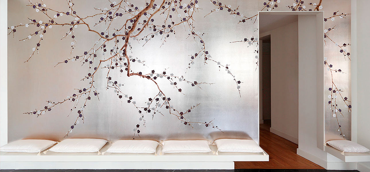 Обои ручная роспись Plum Blossom Lavender on Tarnished Silver gilded paper Обои ручная роспись Plum Blossom Lavender on Tarnished Silver gilded paper - Loft-Concept в Орле