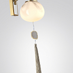 Бра с шарообразным плафоном из белого стекла с подвеской из камня Agatelle варинант исполнения - 5 | Loft Concept в Орле