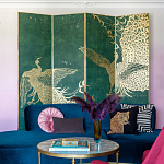 Обои ручная роспись в стиле Арт-деко Whistler Peacocks Original colourway on green painted silk варинант исполнения - 1 | Loft Concept в Орле