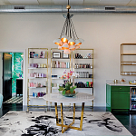 Люстра с 15-ю белыми  плафонами с золотой внутренней поверхностью Hinkley варинант исполнения - 4 | Loft Concept в Орле