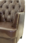 Кресло кожаное c мягкими подлокотниками на 4-х деревянных ножках из массива березы Joseph Armchair brown варинант исполнения - 3 | Loft Concept в Орле