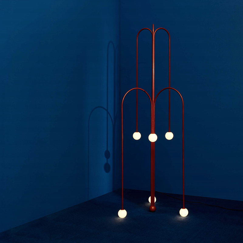 Торшер Michael Anastassiades Fontana Amorosa Crossette Красный Белый Торшер Michael Anastassiades Fontana Amorosa Crossette Красный Белый в Орле | Loft Concept