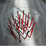 Дизайнерский журнальный стол с круглой прозрачной столешницей и основанием в виде красных металлических тросов Wires варинант исполнения - 1 | Loft Concept в Орле