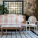 Полукресло из массива бука бежевое с растительным орнаментом Raffael Angel Beige Chair варинант исполнения - 8 | Loft Concept в Орле