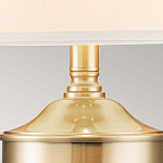 Настольная лампа со тканевым абажуром и прозрачным ребристым стеклянным основанием Quoizel варинант исполнения - 2 | Loft Concept в Орле