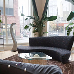 Дизайнерский журнальный стол в виде раковины с жемчужиной под прозрачной столешницей Fahin варинант исполнения - 4 | Loft Concept в Орле