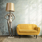 Лампа MANNEQUIN LAMP с абажуром руки на талии варинант исполнения - 6 | Loft Concept в Орле