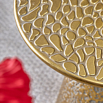 Журнальный столик с конусообразной основой и текстурной поверхностью золотого цвет Ethnic Metal варинант исполнения - 2 | Loft Concept в Орле