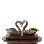 Часы настольные из натурального камня с декором в виде двух лебедей Swans Stone Clock варинант исполнения - 8 | Loft Concept в Орле