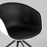 Офисное кресло из пластика с мягким сиденьем Eggshell Black варинант исполнения - 7 | Loft Concept в Орле