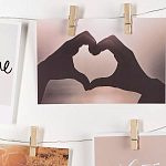 Рамка для фото с подсветкой c 6-ю деревянными прищепками в комплекте Photo Backlight варинант исполнения - 4 | Loft Concept в Орле