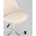 Офисный стул на металлическом основании EGGERY Beige пластик варинант исполнения - 2 | Loft Concept в Орле