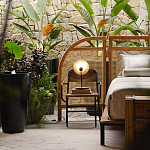 Настольная лампа с круглым деревянным отражателем и черным цилиндрическим плафоном Accord Lighting варинант исполнения - 8 | Loft Concept в Орле