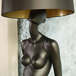 Лампа MANNEQUIN LAMP с абажуром модельный позинг варинант исполнения - 4 | Loft Concept в Орле